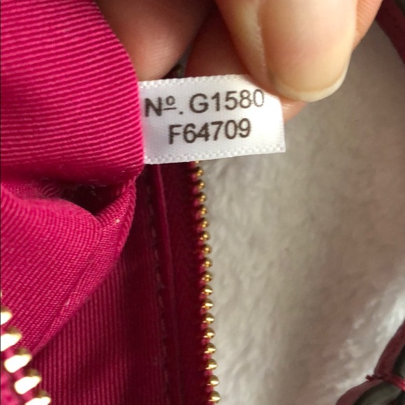 Fuzzy trim Coach wristlet - Picture 6 of 7